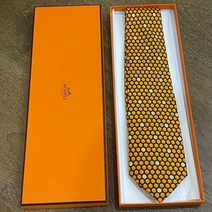 Hermes Men's Tie Cravate 100% Silk Orange Fruit Pattern Blue New in Box 5300 TA